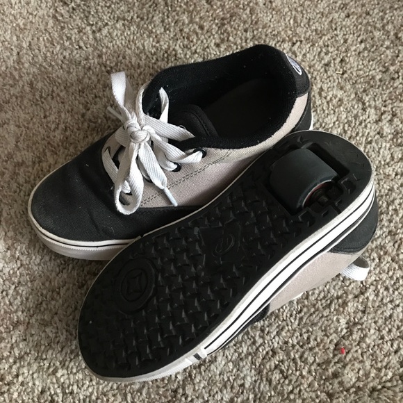 Shoes With Wheels That Pop Out